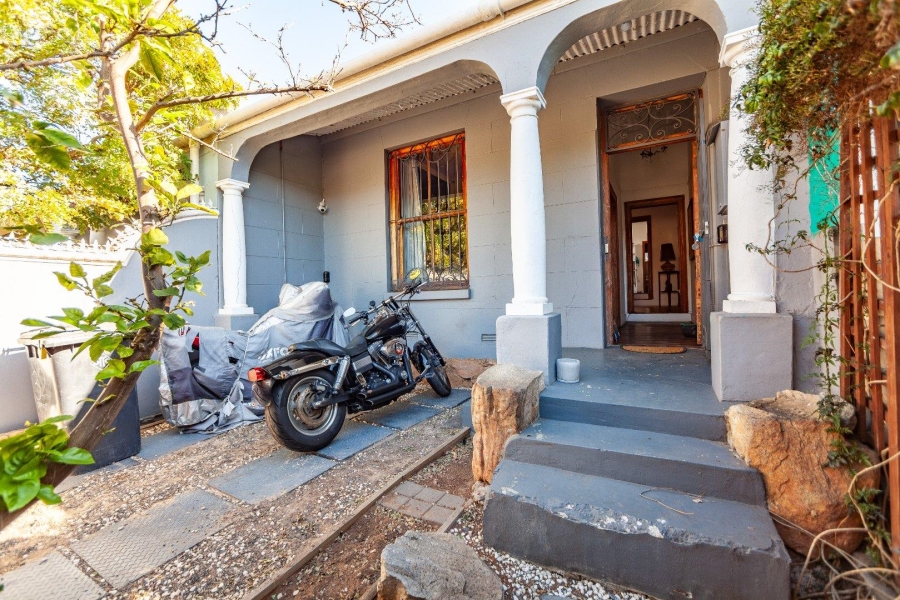 2 Bedroom Property for Sale in Observatory Western Cape
